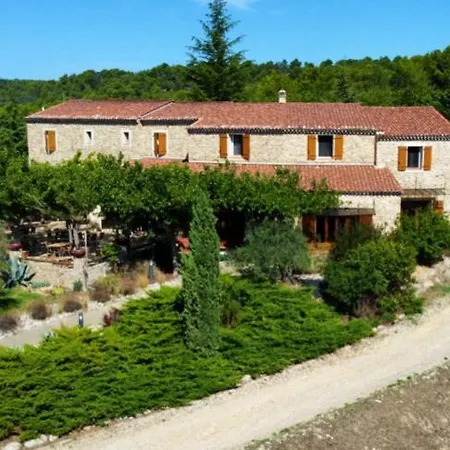 Bed & Breakfast D'hotes A Petre Entrevennes