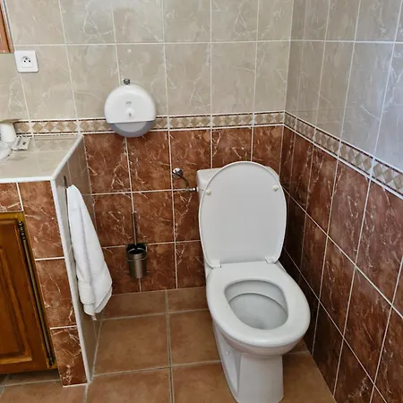 D'hotes A Petre Bed & Breakfast